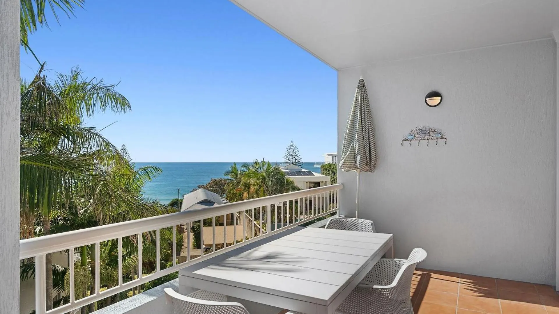 Unit 9 Coolum Blueseas Daire Coolum Beach